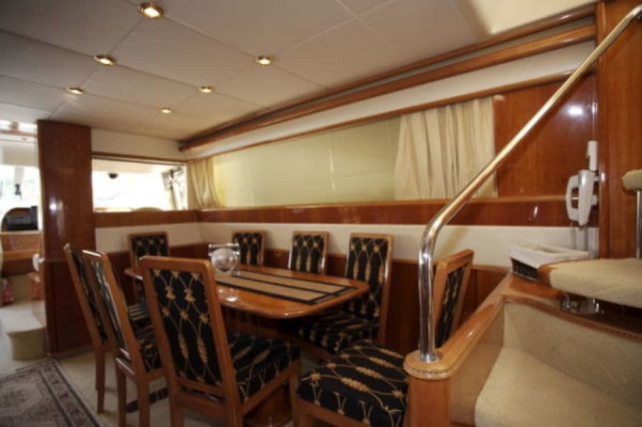 Main Salon/Dining