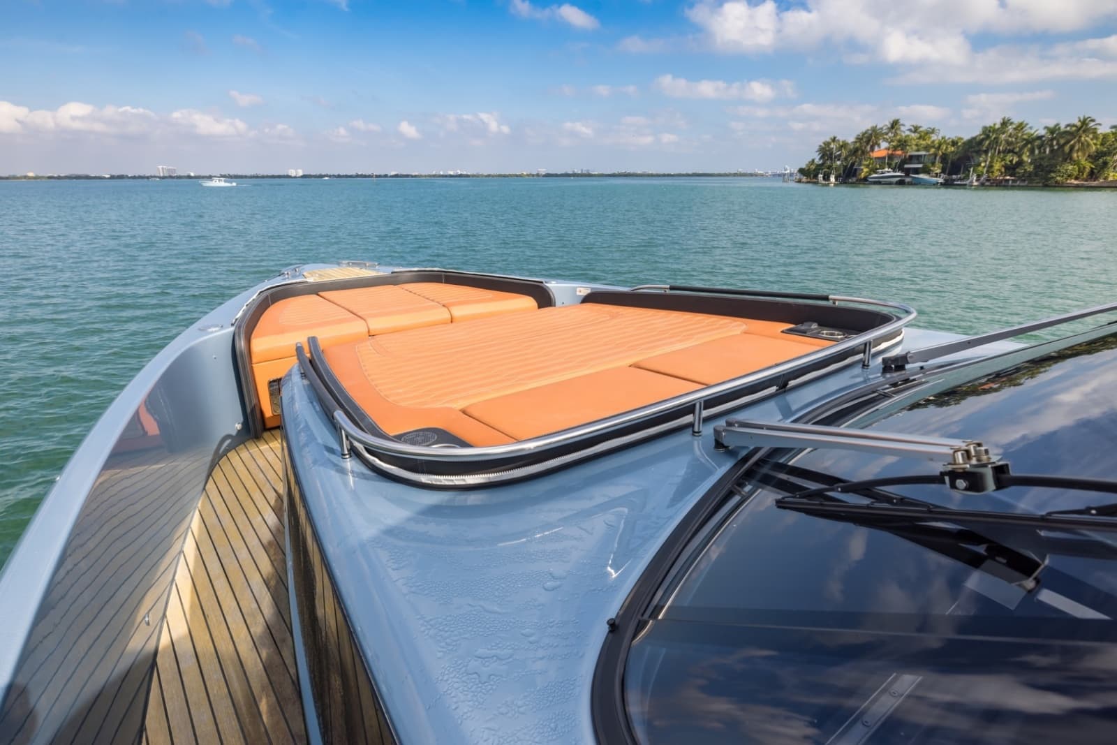 2022 Cranchi A46 Luxury Tender