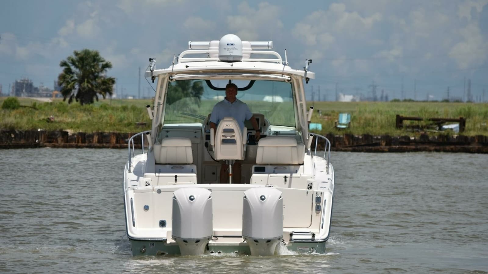 2016 Grady-White 330 Express