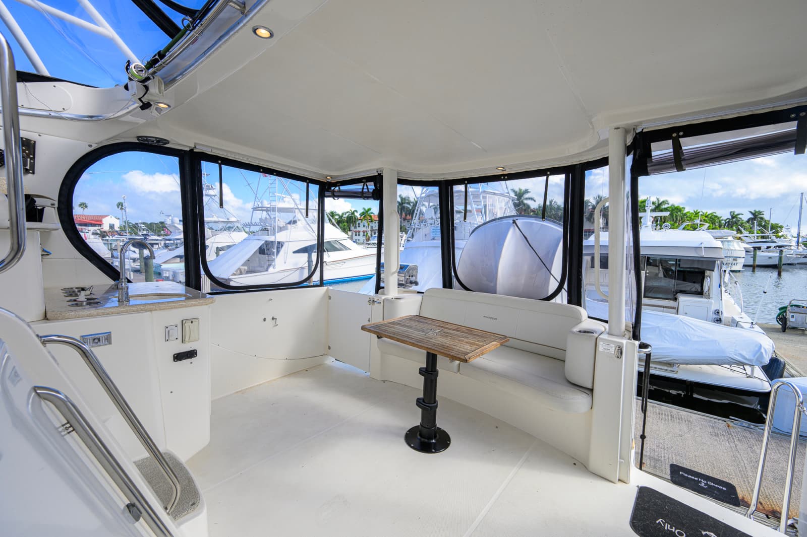 2005 Silverton 39 Motor Yacht