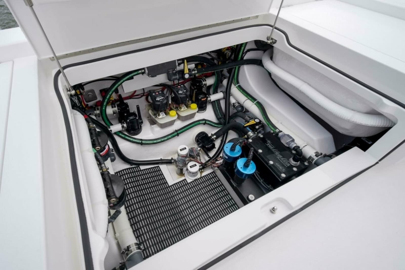 2025 Valhalla Boatworks V-28 Bay