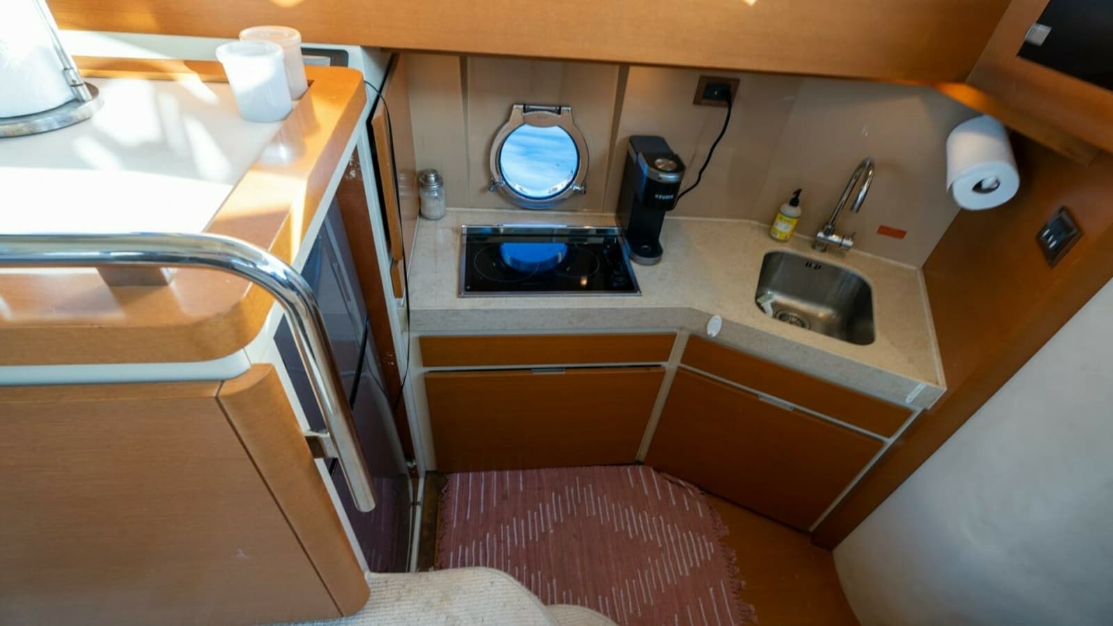 2013 Azimut 40 Flybridge
