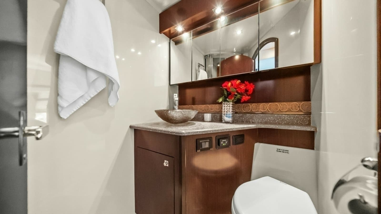 2012 Cruiser Yachts 54 Cantius