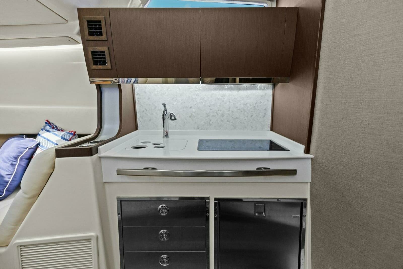 Grady White - Galley