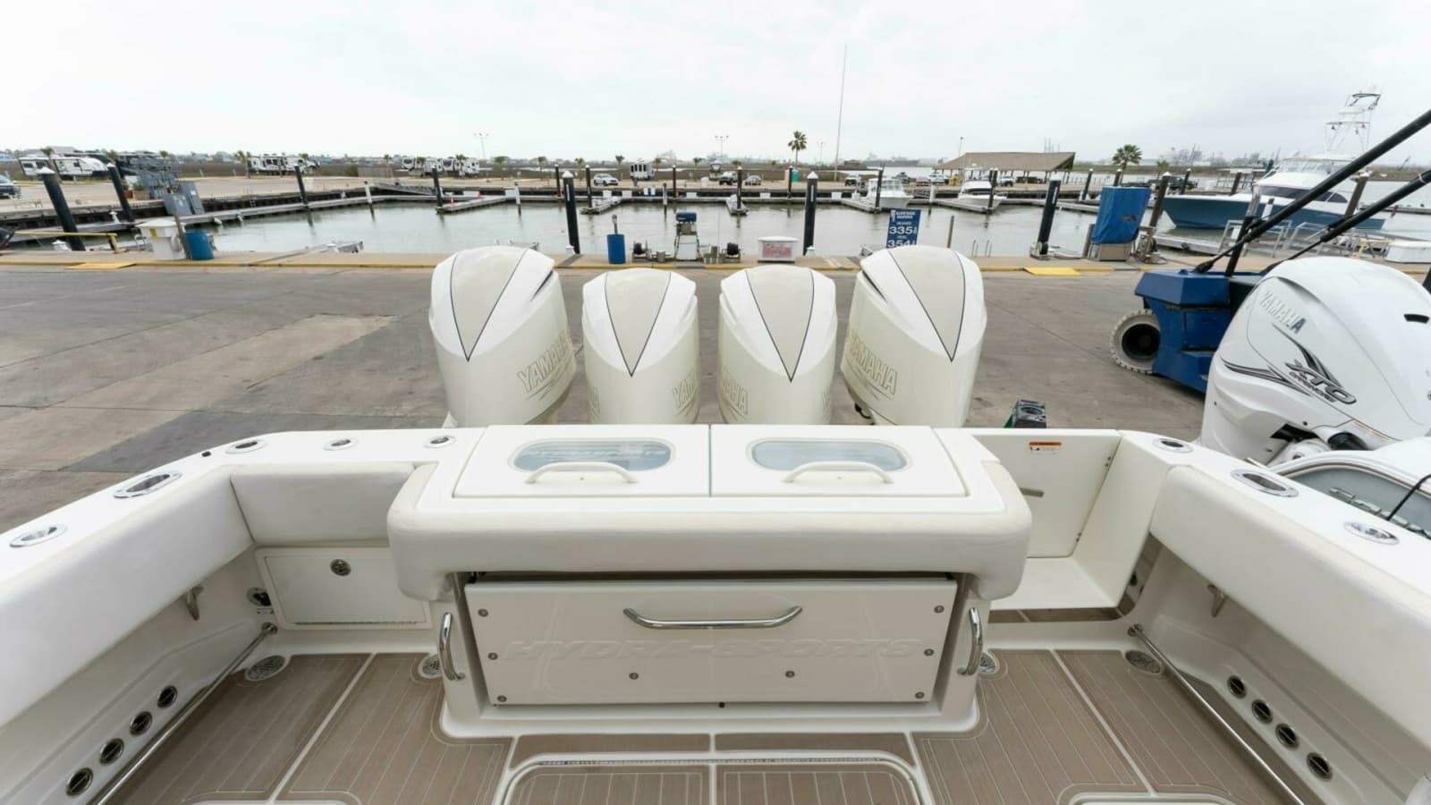 2018 Hydra-Sports 42 Siesta