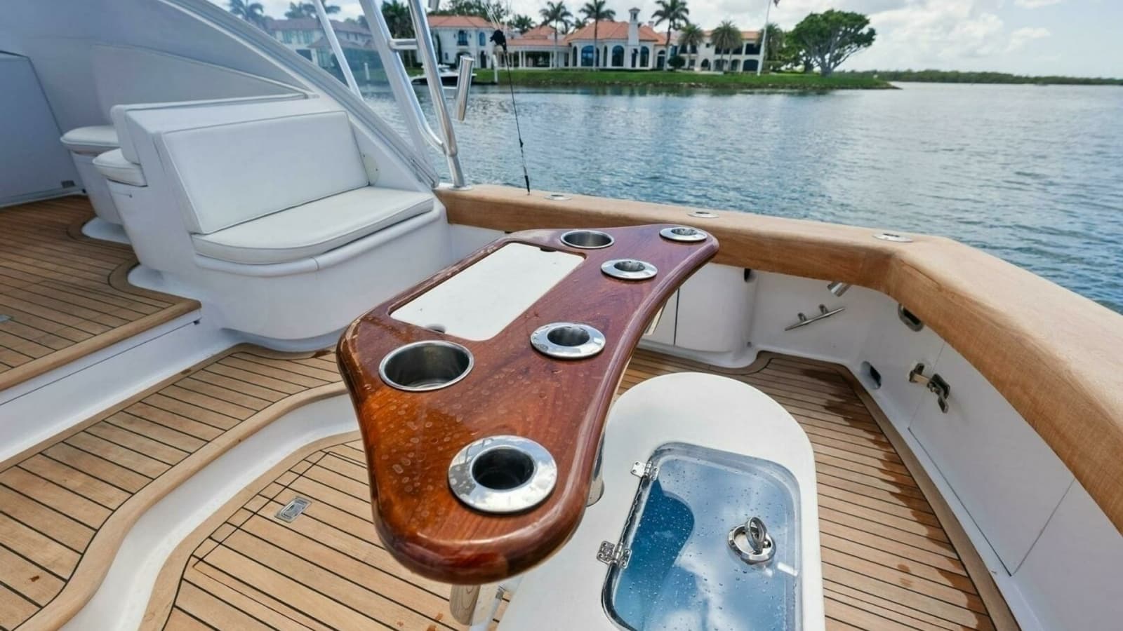2018 Custom Carolina 35 Express