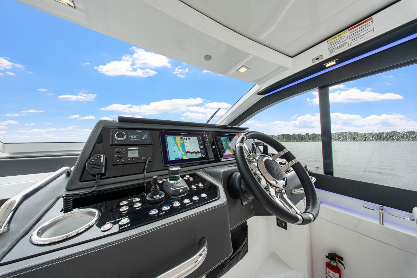 2025 Schaefer 375 HT