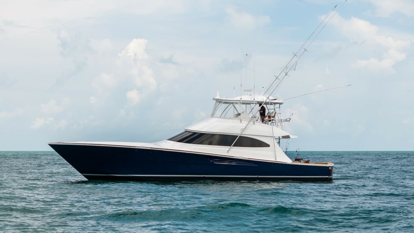2024 Viking 64 Convertible
