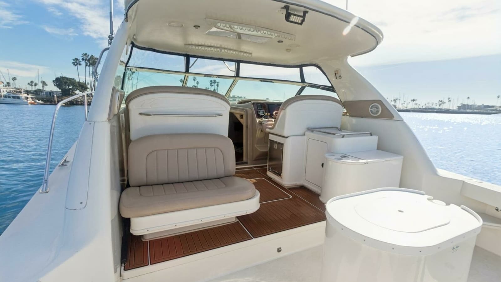 2000 Sea Ray 370 Express Cruiser "Sandie Lee" - Spacious Cockpit with Seating Area