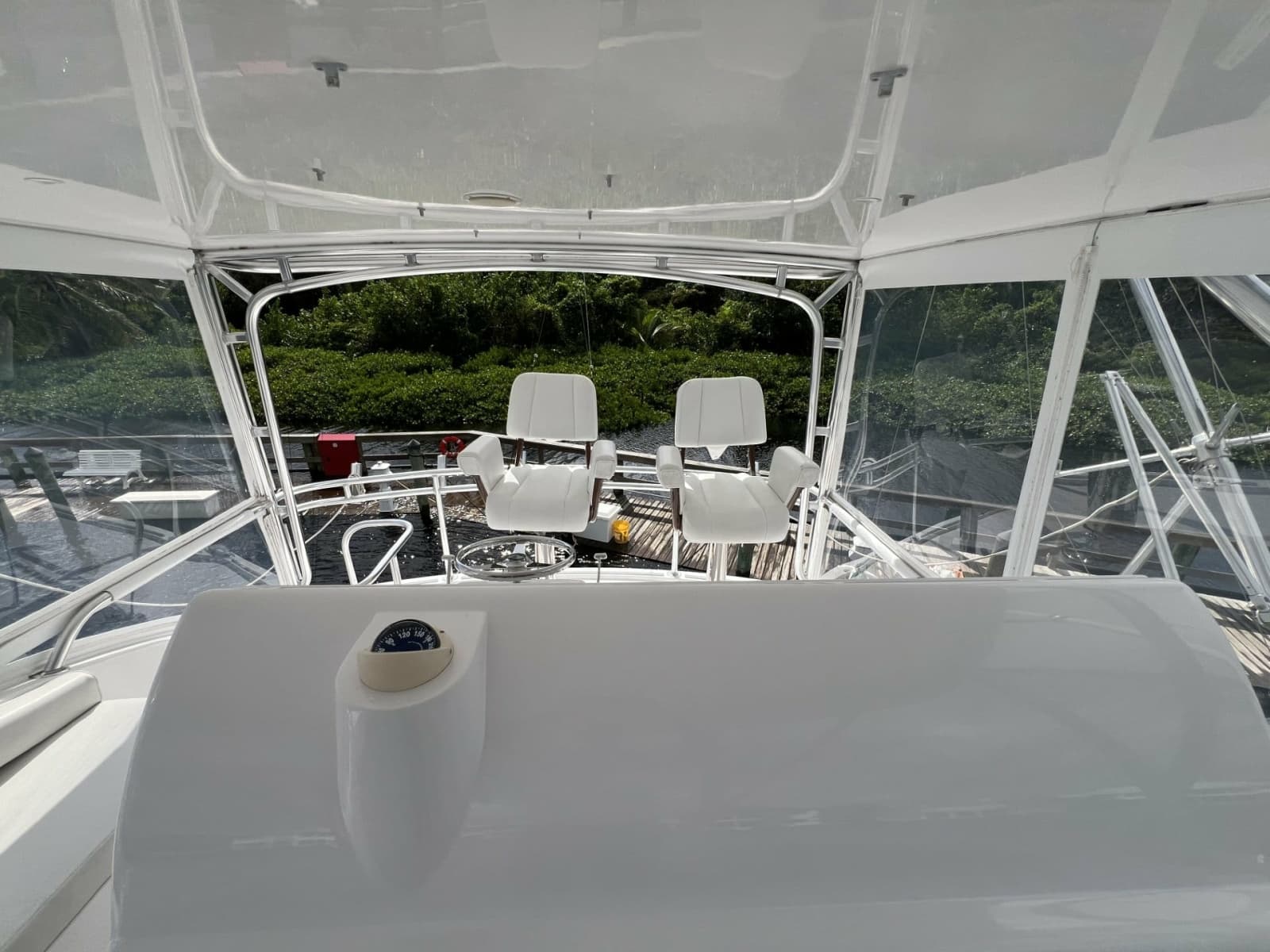 2013 Hatteras GT 54
