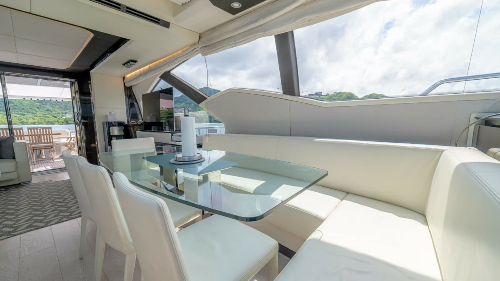 2017 Azimut 77 "Carpe Diem"