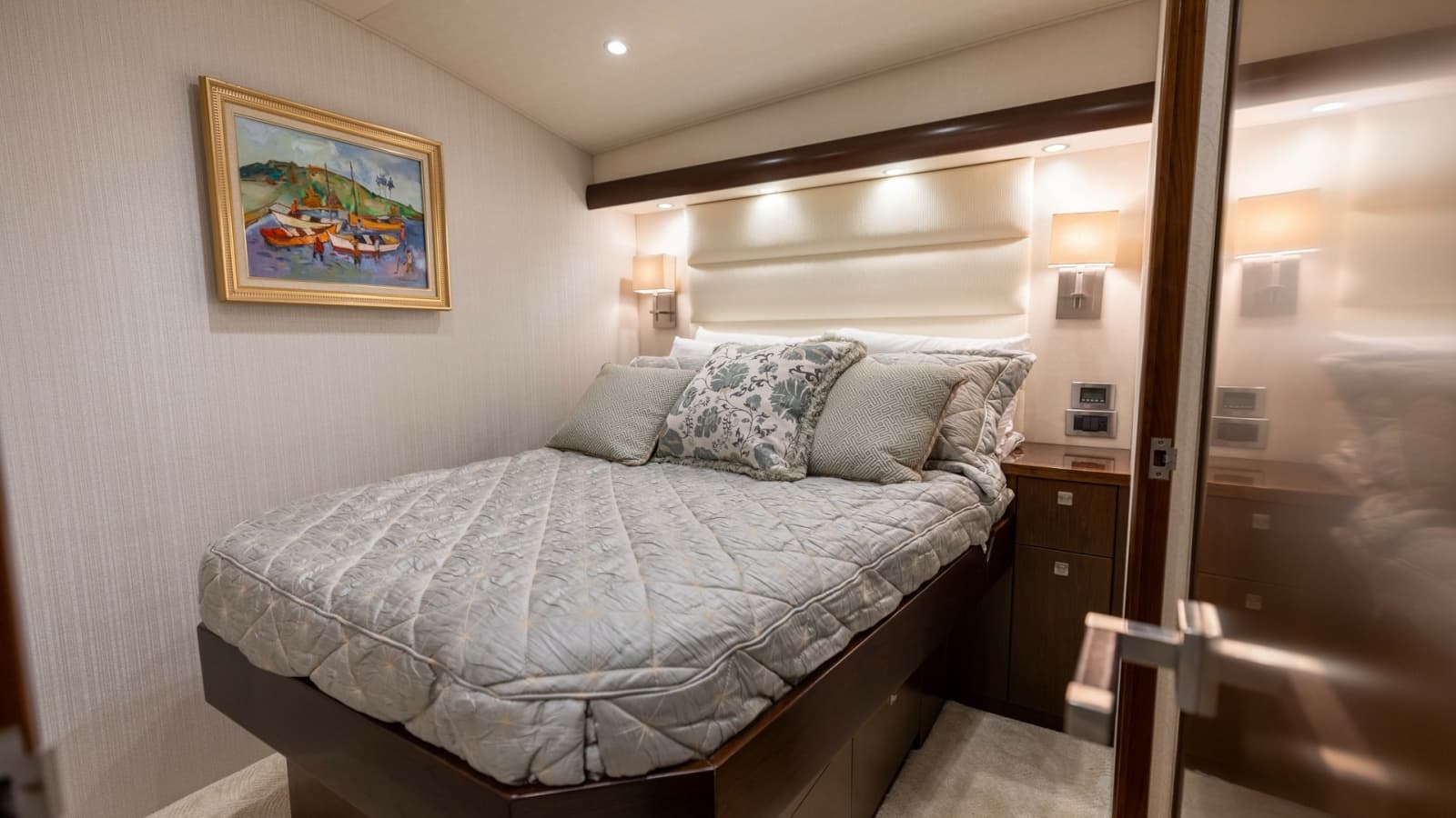 2015 Viking 76 Enclosed Bridge- CHULA- Port Guest VIP Mid Ship Stateroom