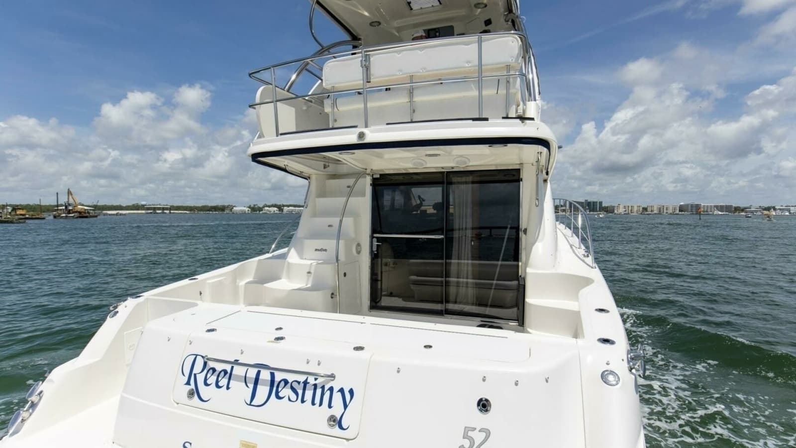 2007 52 Sea Ray Sedan Bridge Reel Destiny Stern