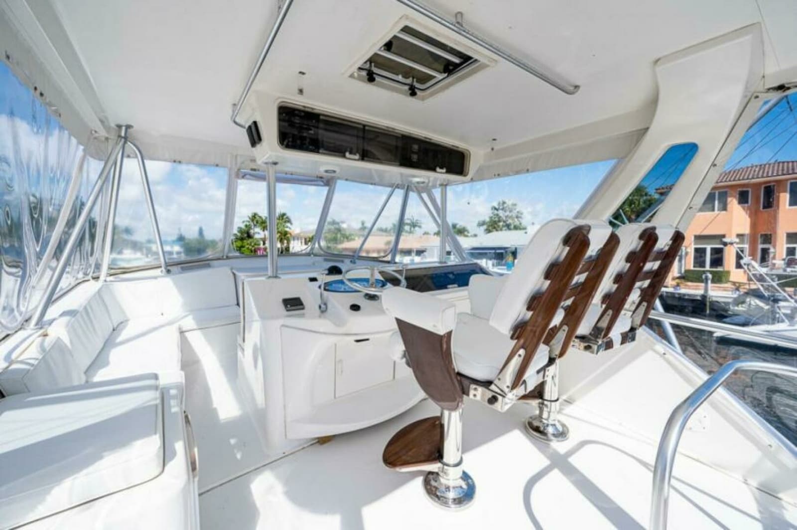 1999 Ocean Yachts 60 Convertible