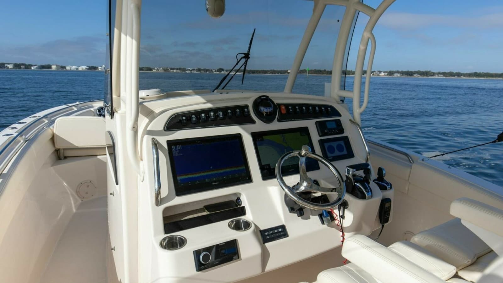2022 32 Grady White Canyon 326 Helm (2)