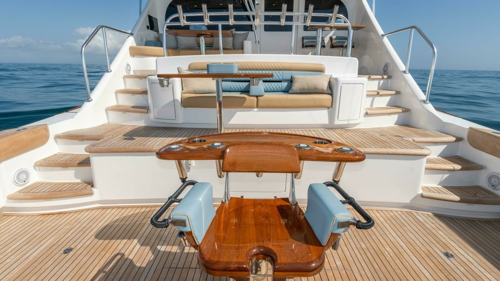 2025 Viking 90C "Zatara"