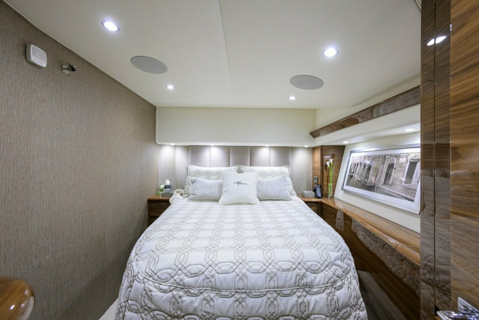 Viking 54 - Dog House - Master Stateroom