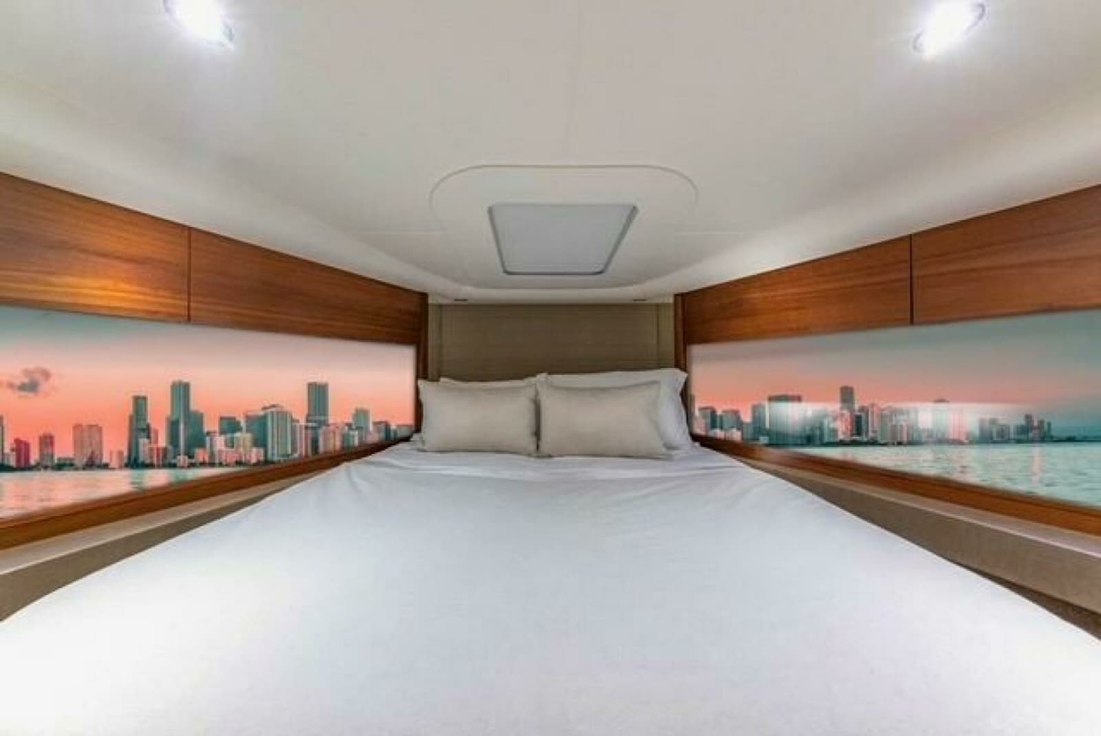 2017 Princess V48