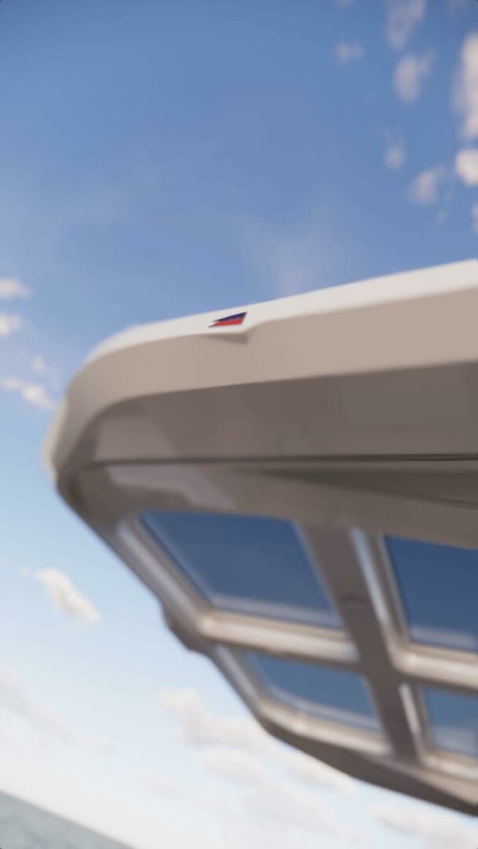 Nimbus Tender 12 Command Deck