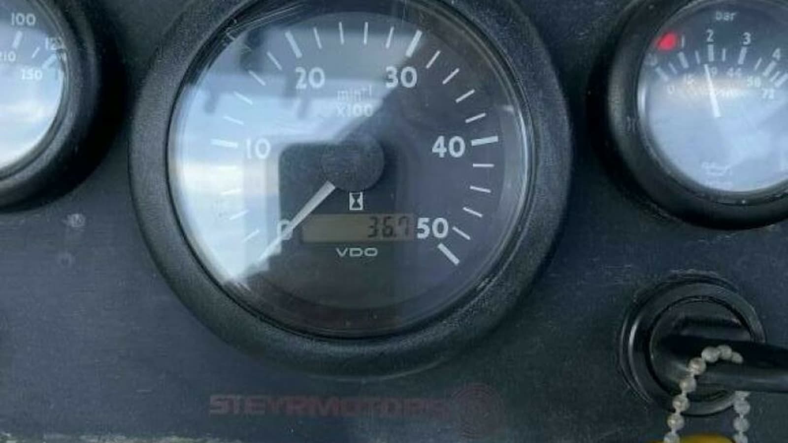 1997 Custom 31 Center Console Pullin Drag