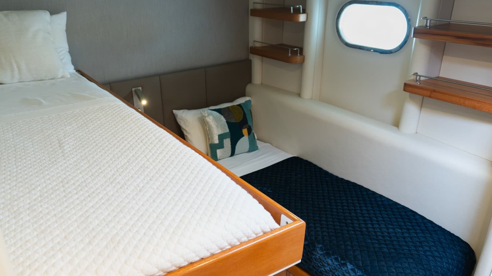 Twin Guest Cabin with Bunk Beds