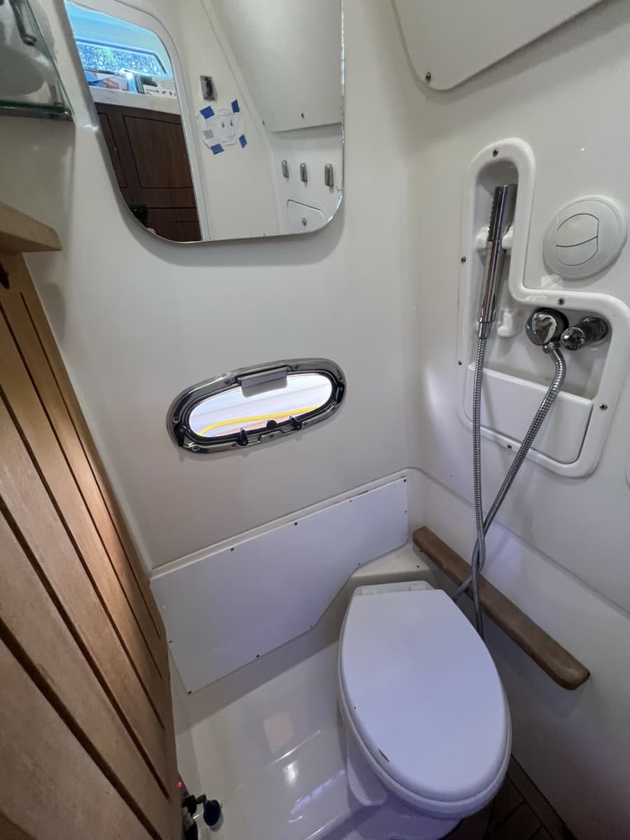 2017 Boston Whaler 380 Outrage