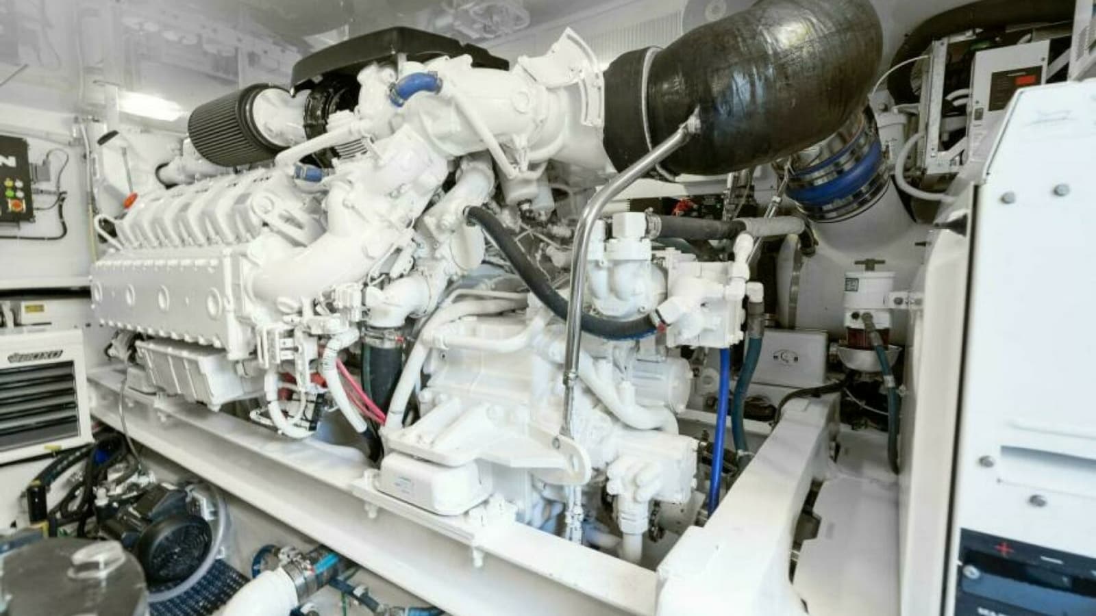 2016 Viking 55 Convertible DONE PICKIN