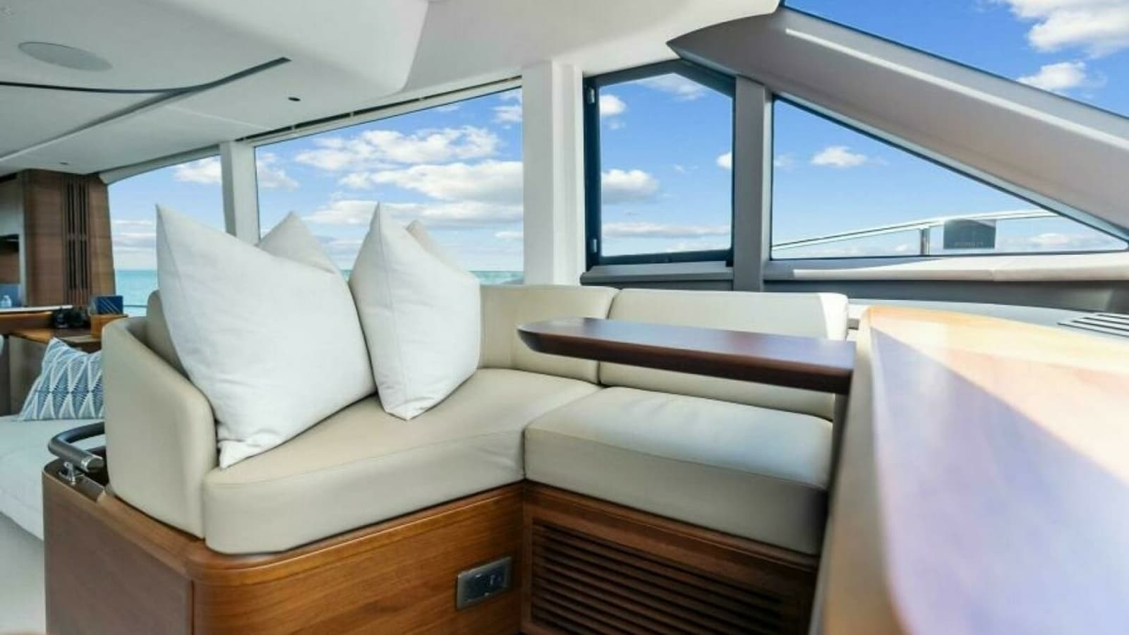 2024 Princess Y72 Motor Yacht