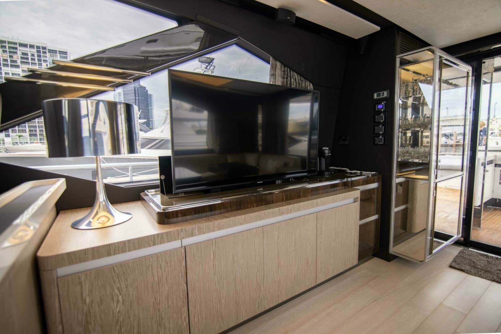 Azimut 70 Triple Play -