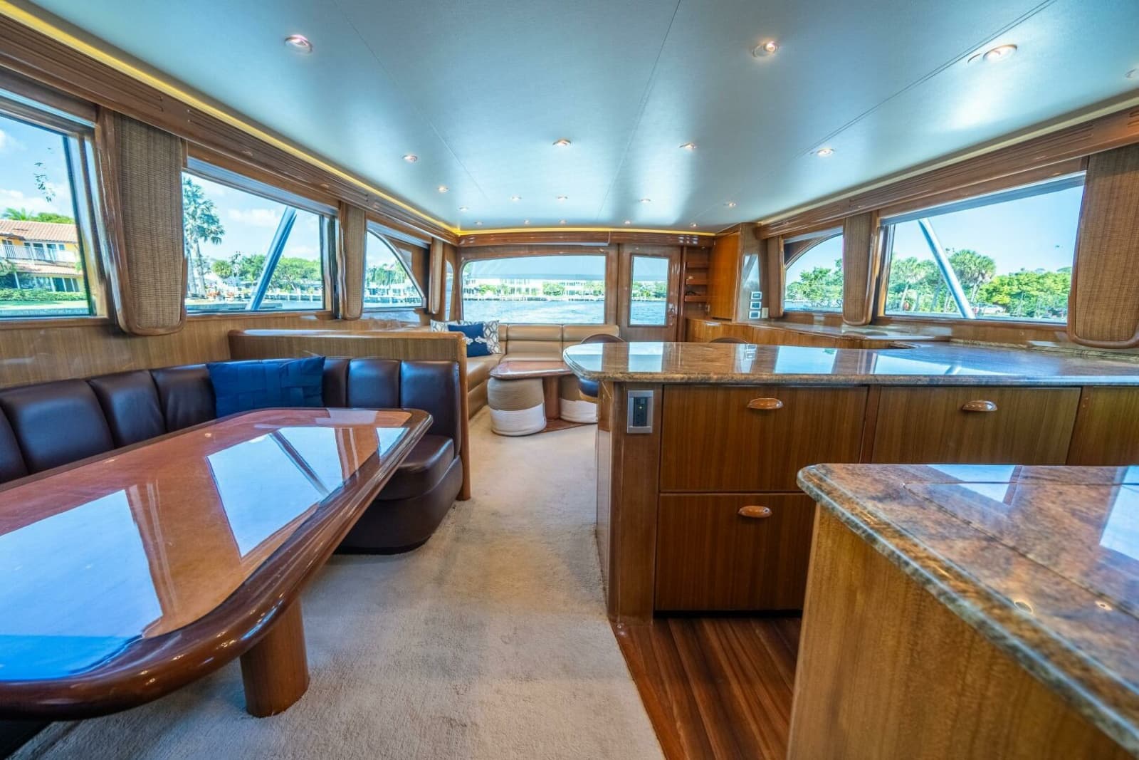 2006 Viking 68 Convertible