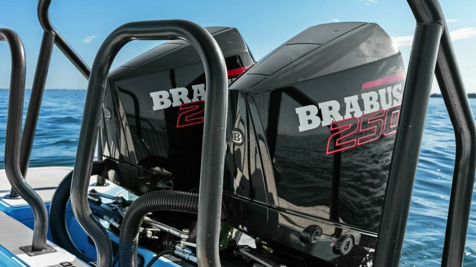 2022 Axopar Brabus Shadow 500 TT - Motors