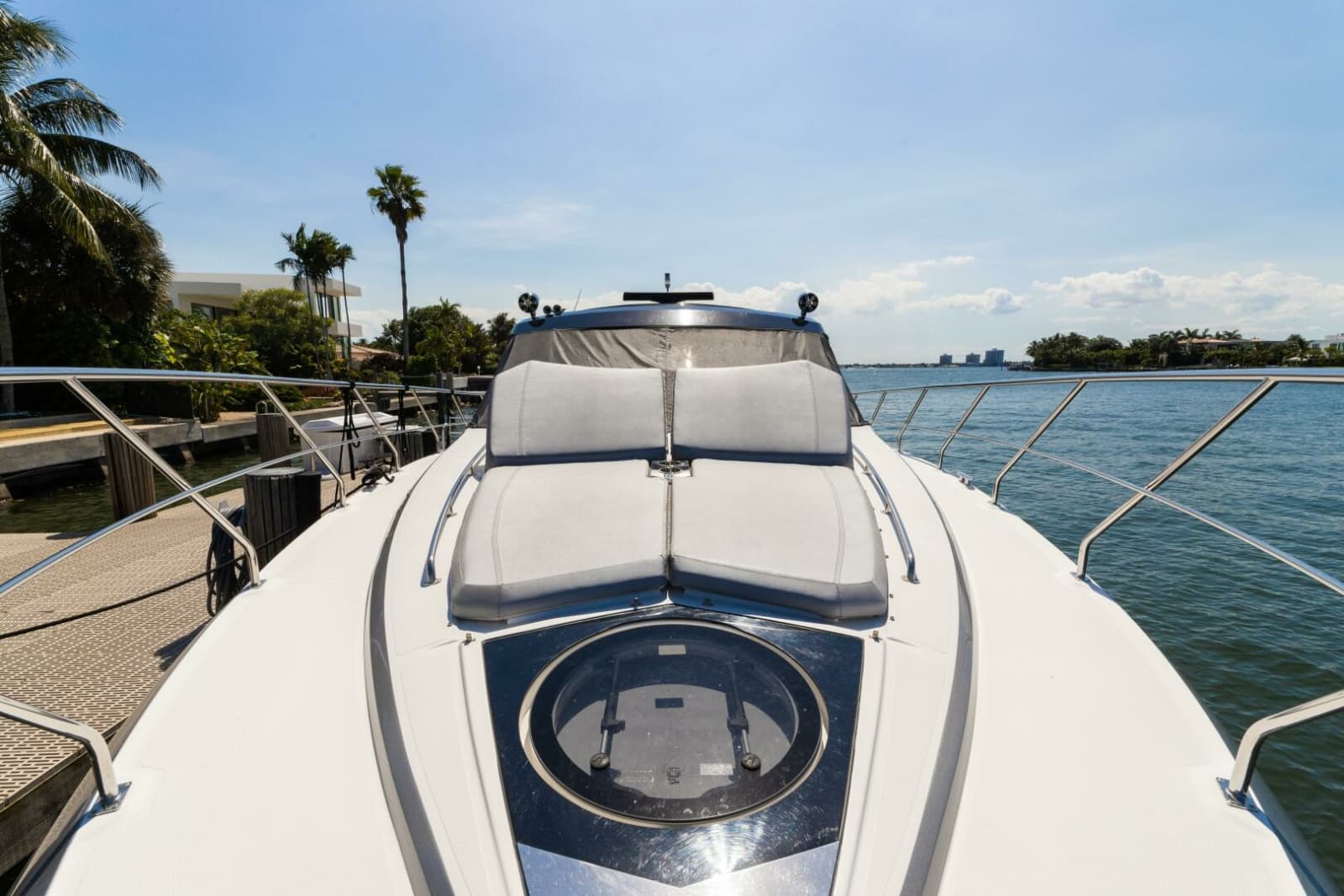 Cruisers 45 - Insieme - Bow