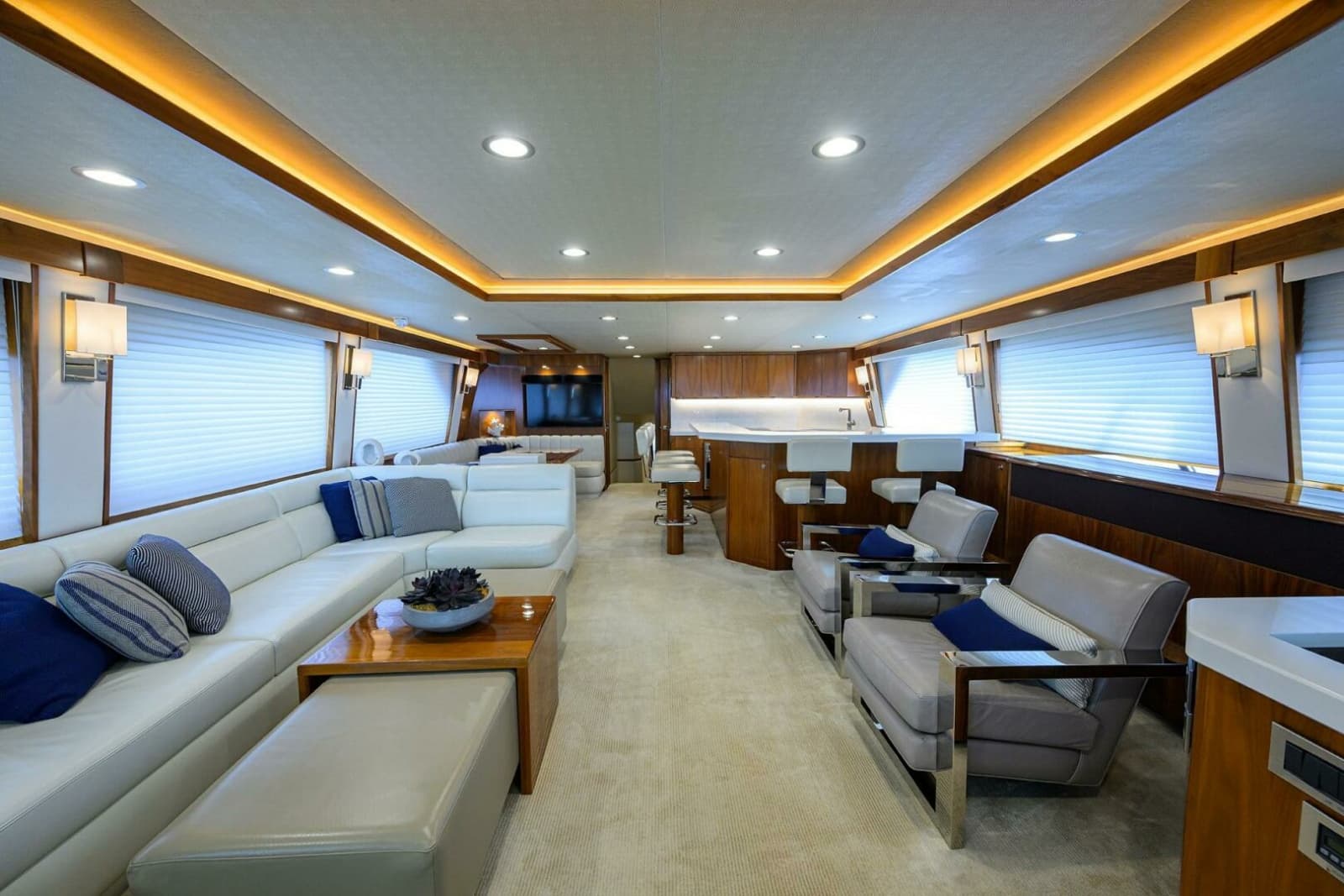 Viking  92 SPECULATOR - Salon