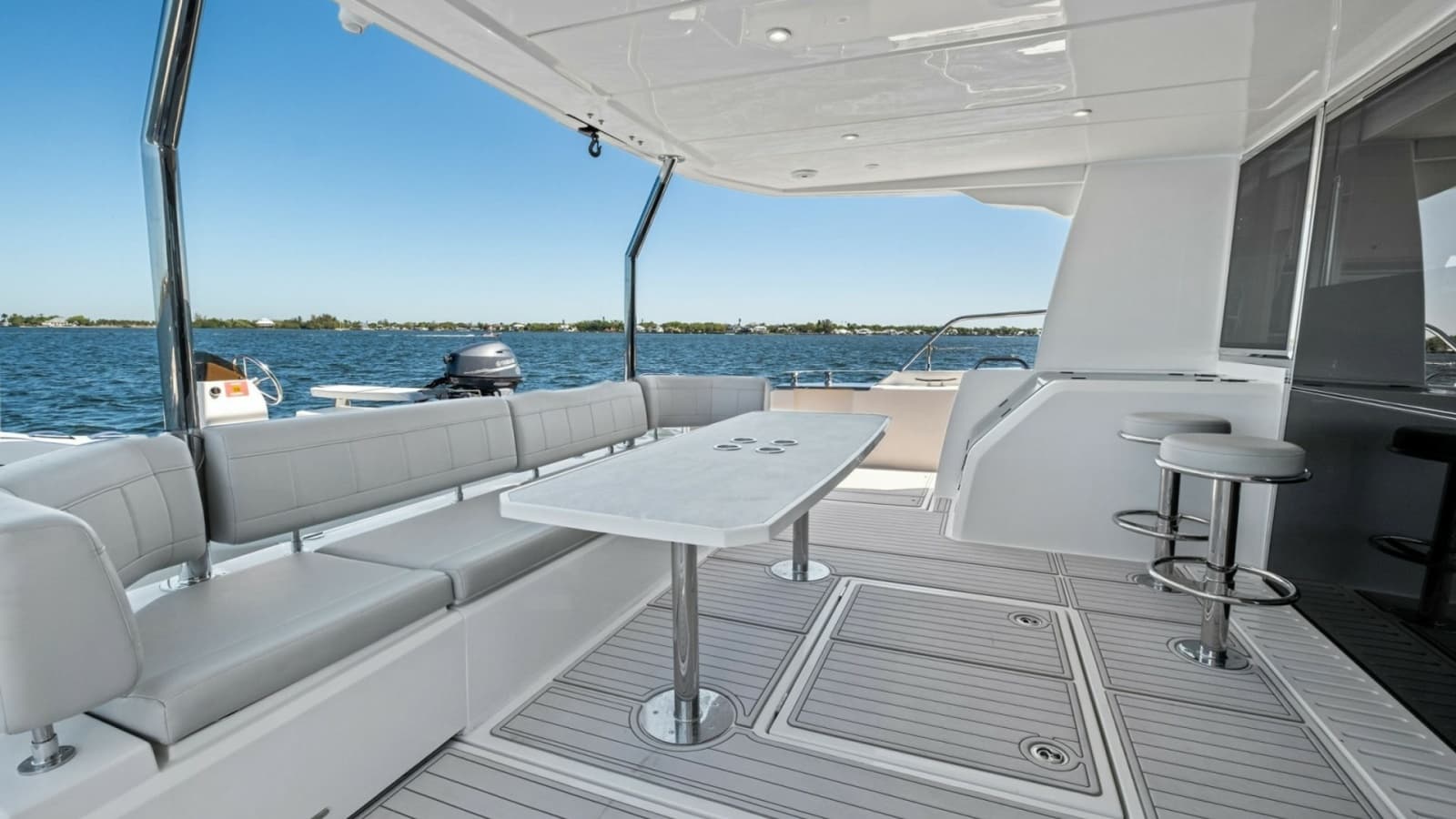 2022 54 Aquila Powercat 'Remarkable I'
