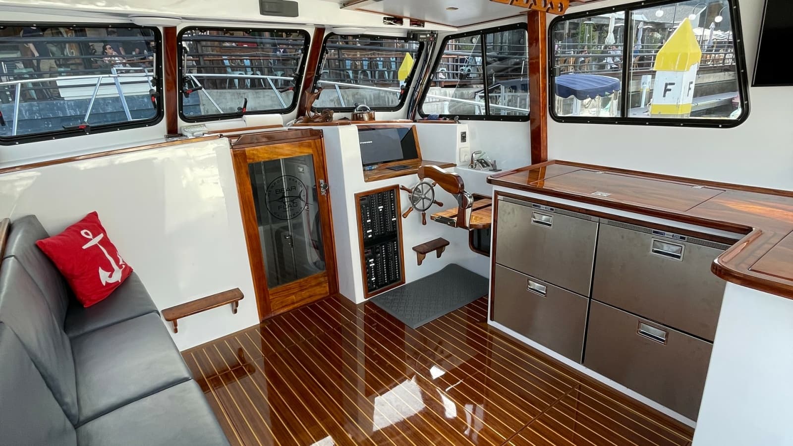 2019 Donelle 35 Flybridge Sportfish "BEAR FLAG 3.0" - Wheelhouse with Helm and Seating Area