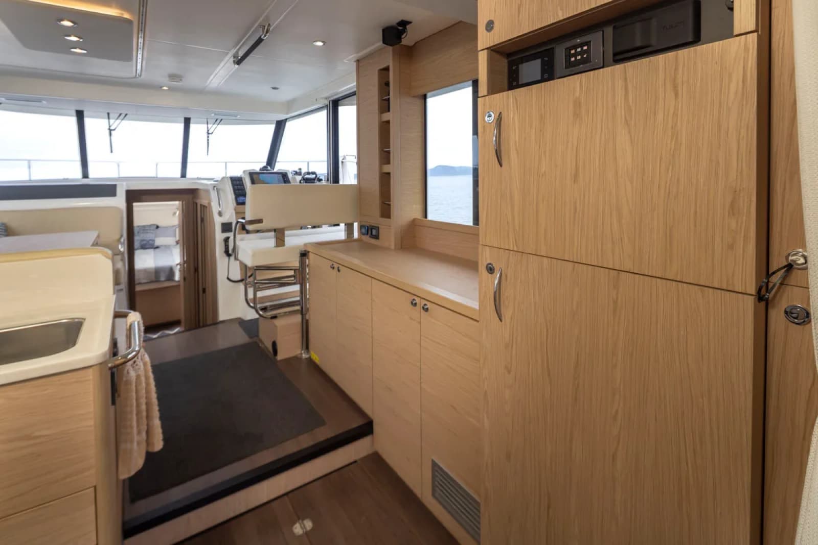 2022 Beneteau Swift Trawler 41