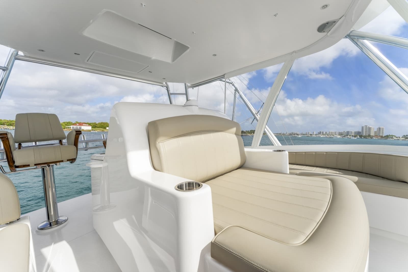 2027 Viking 50 Billfish