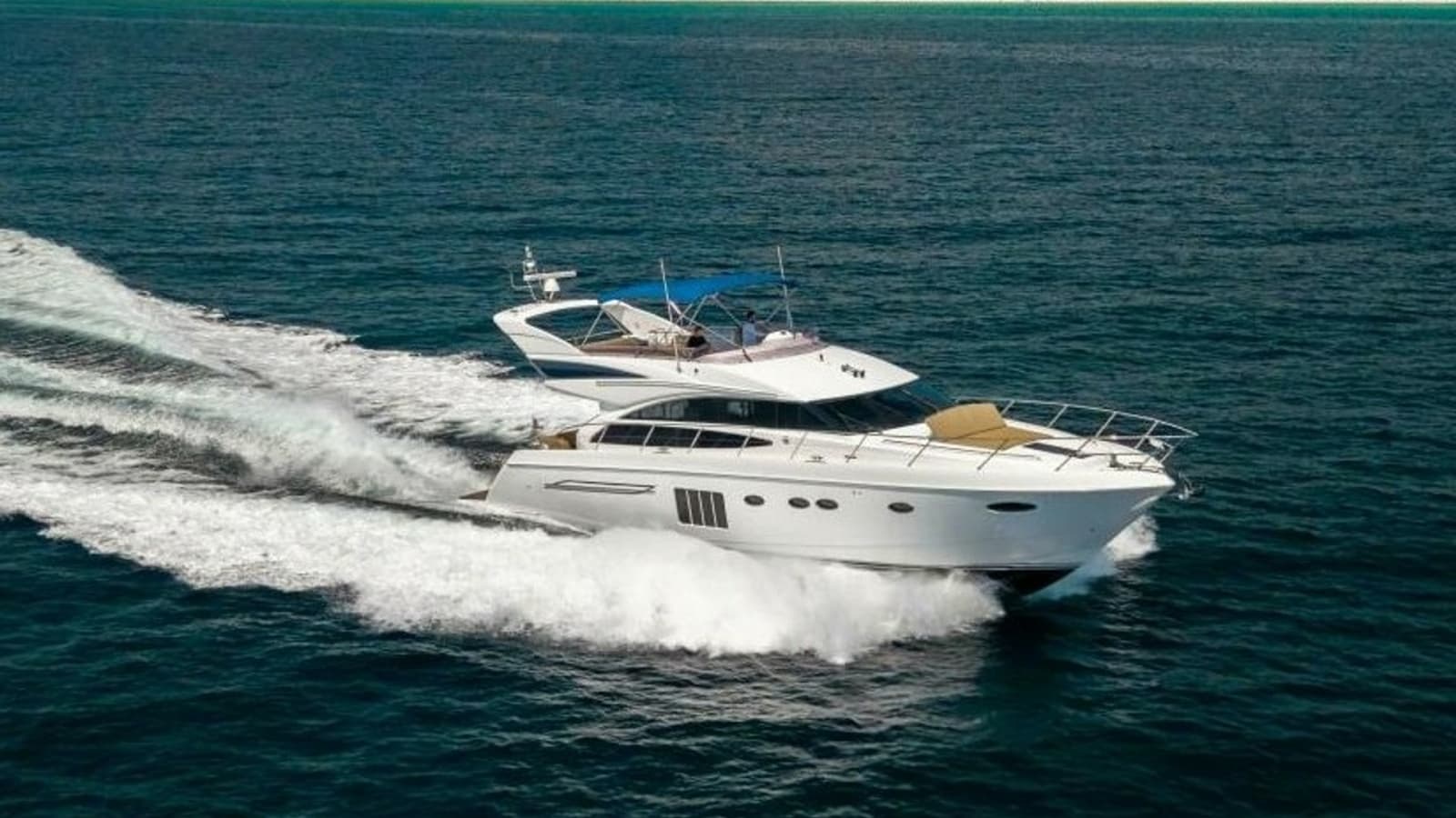 2011 Princess 64 'Harbor Story' - Profile