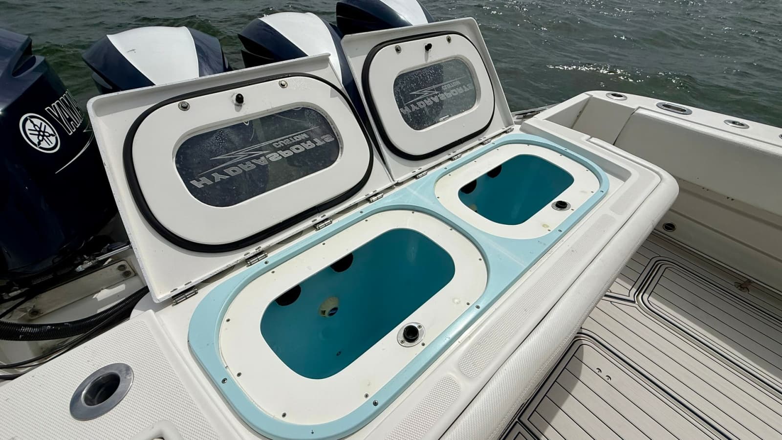 Aft Deck Livewell System