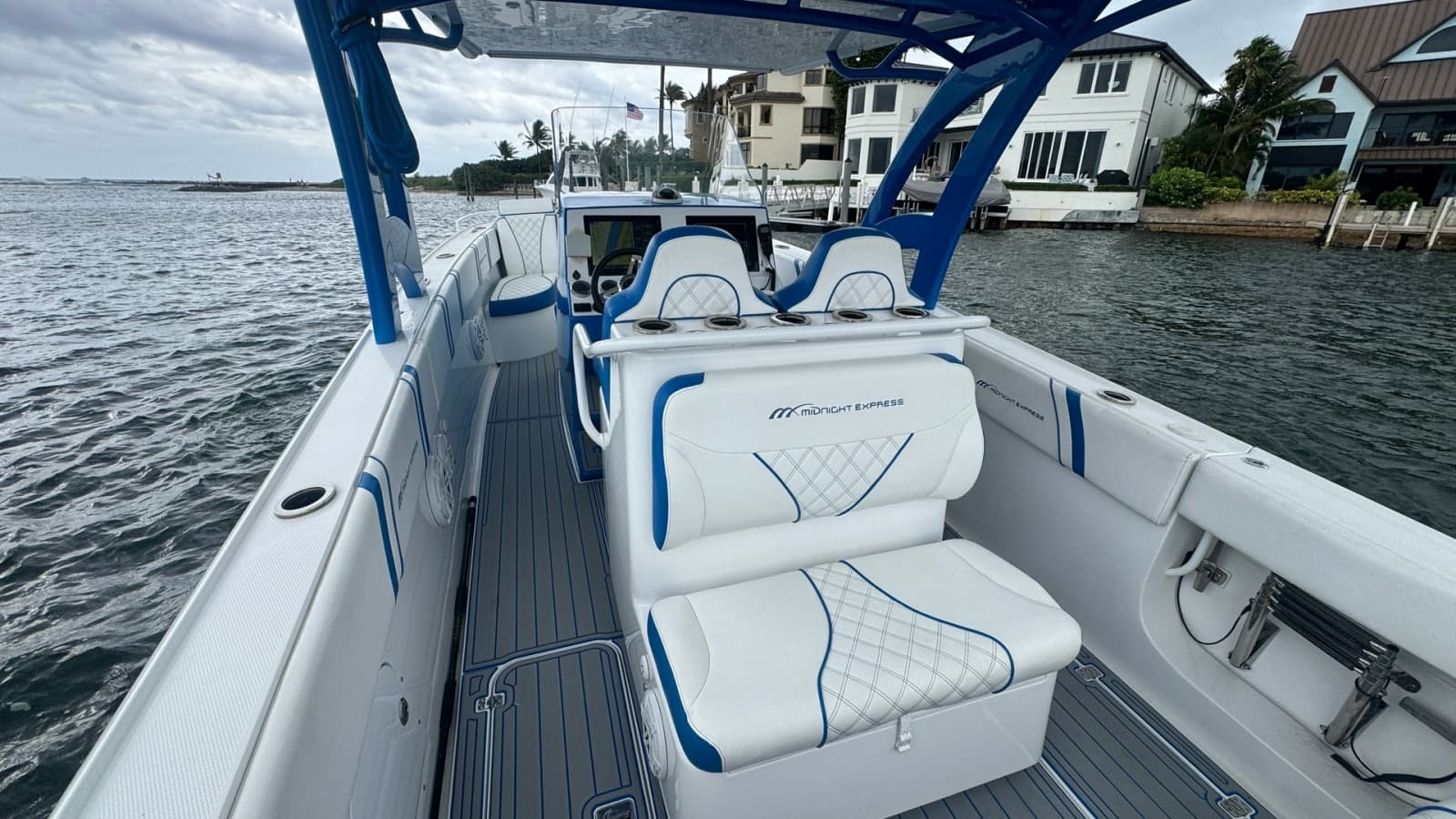 Spacious Cockpit with Seating