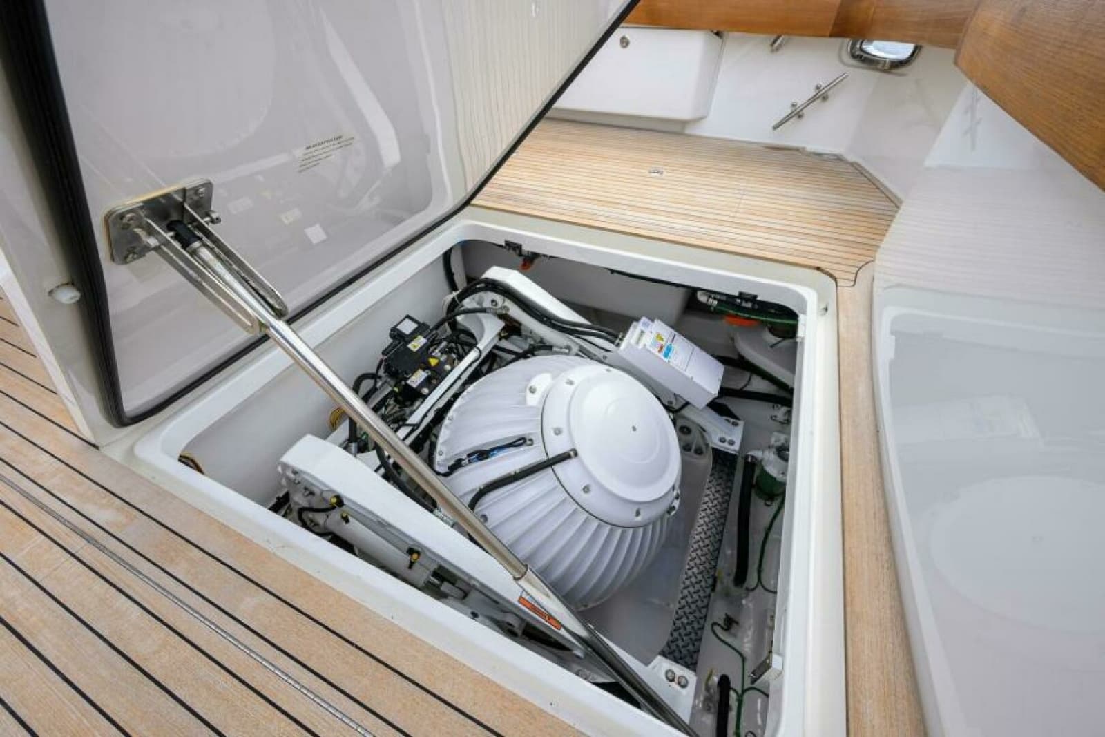 2023 Viking 64 Convertible - Cockpit