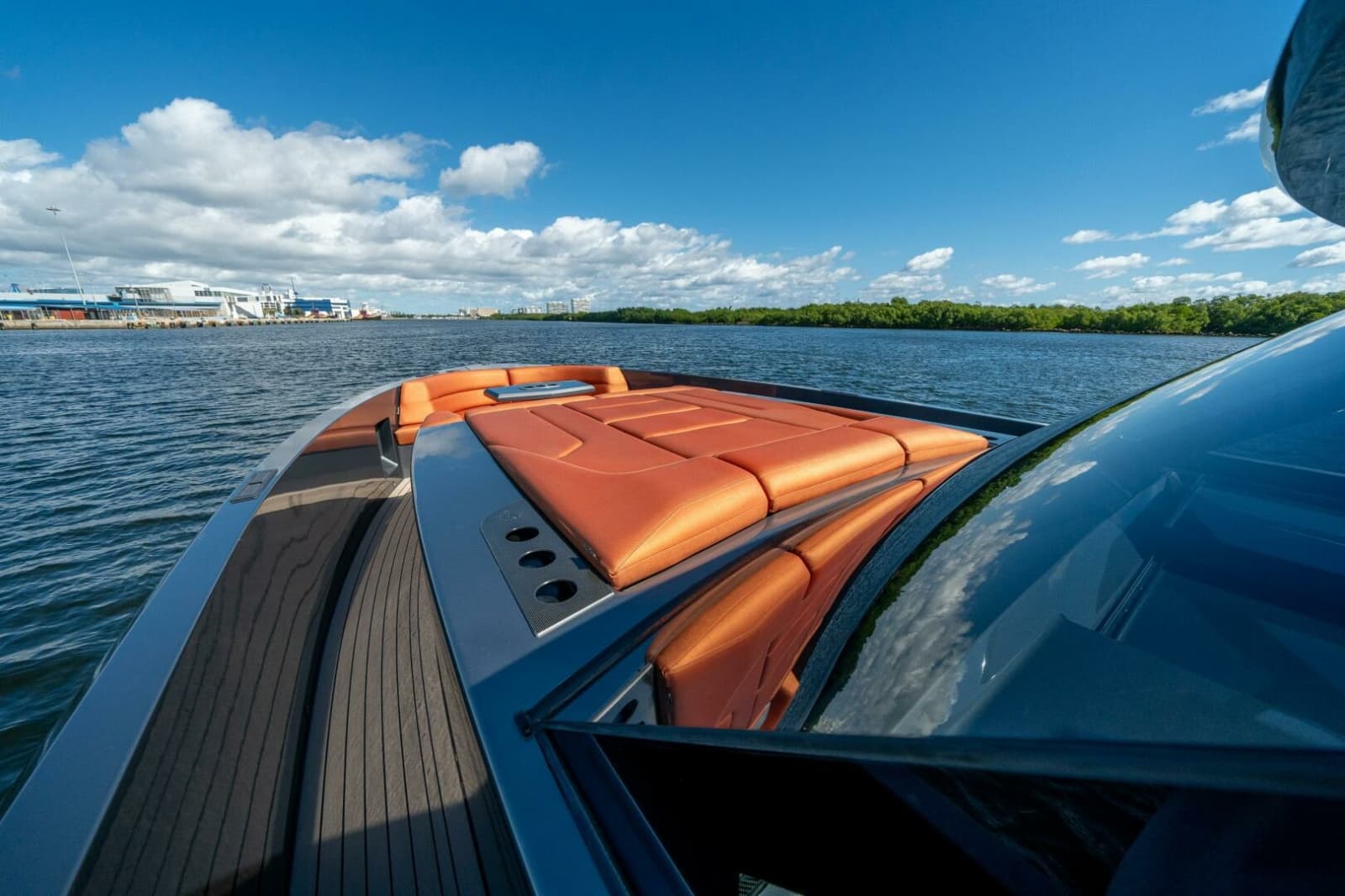 2022 Vanquish Yachts VQ45