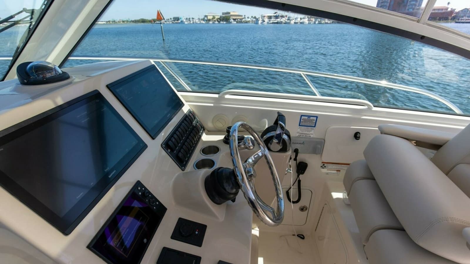 2019 Boston Whaler 345 Conquest Bridge 3
