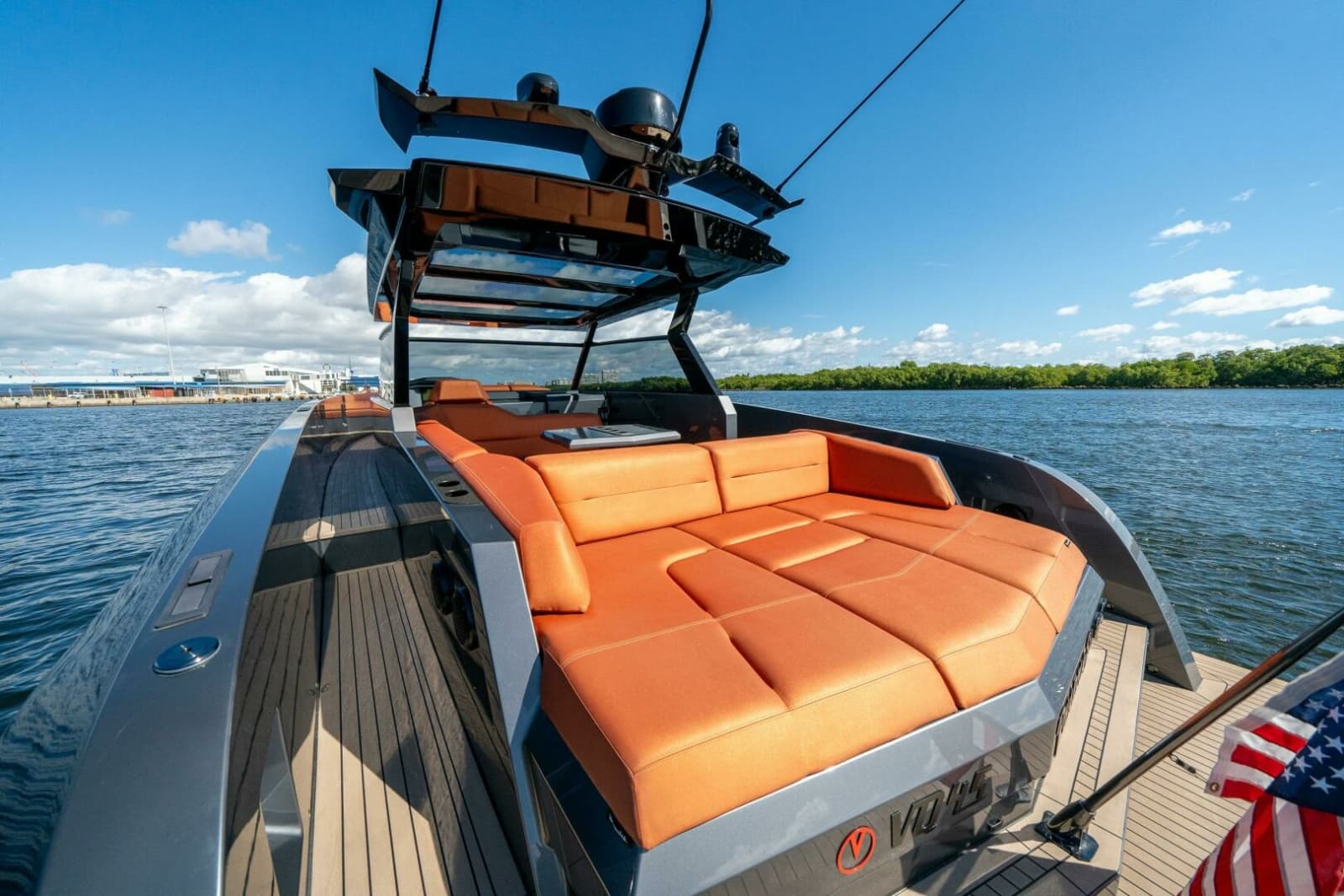2022 Vanquish Yachts VQ45