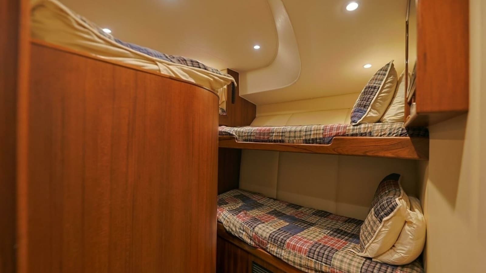 2014 Blackwell 62 Convertible