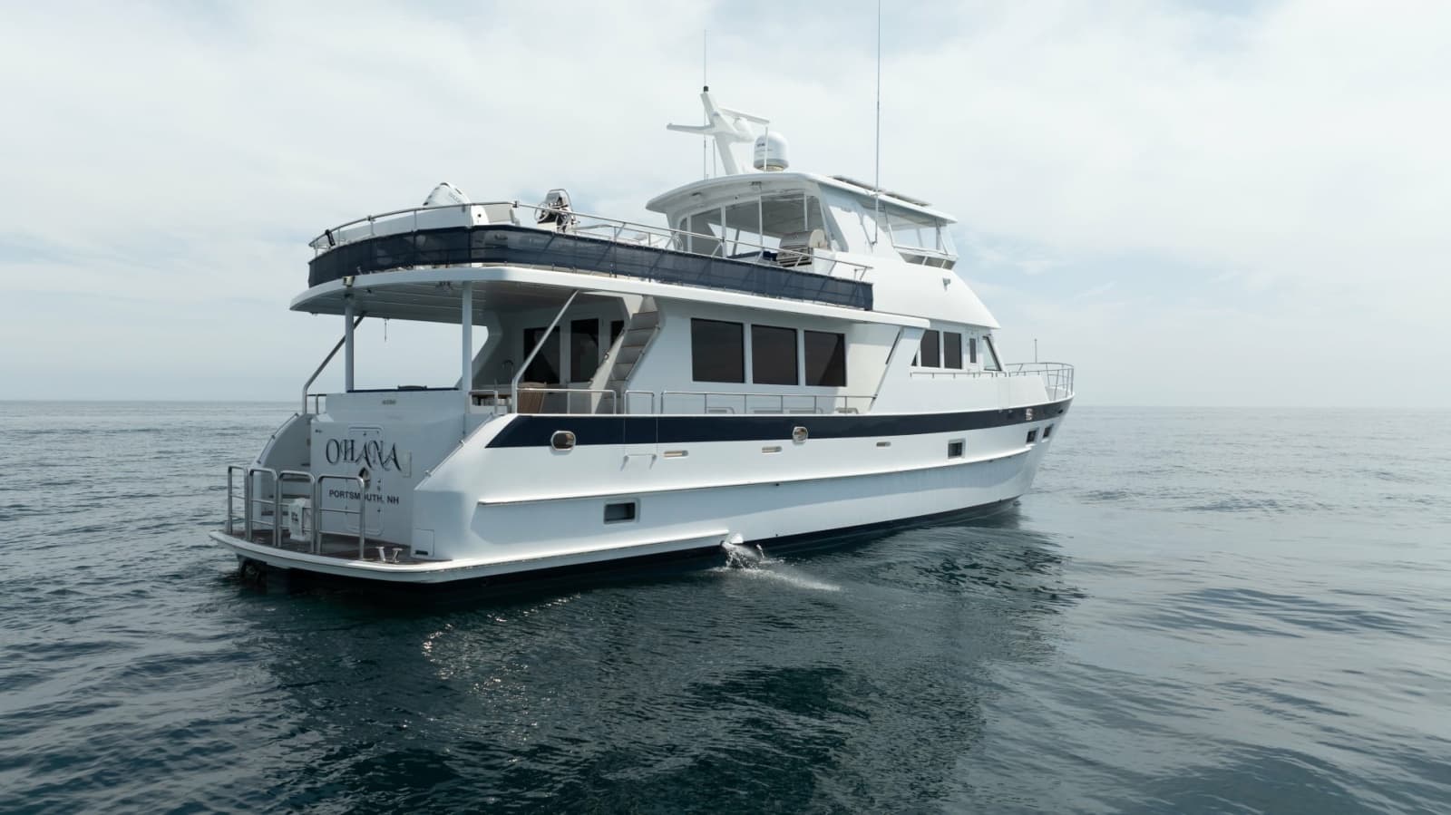 Alaskan 70 OHANA - Exterior
