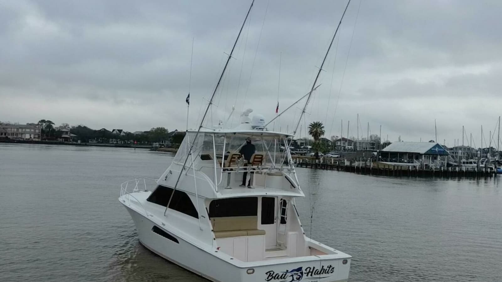 2007 Viking 45 Convertible Bad Habits