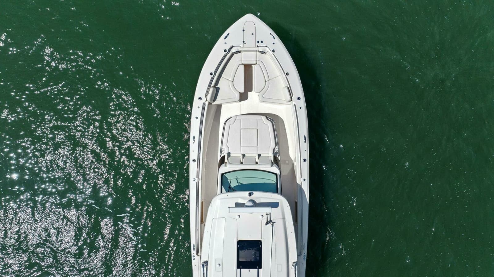 Grady White - Exterior Profile
