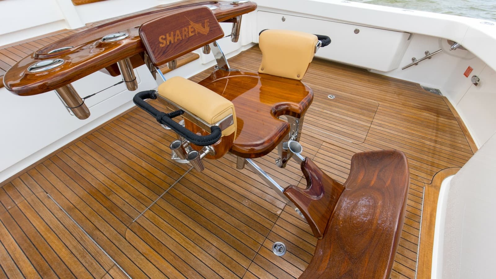 2017 72 Viking Enclosed Bridge Share-E Rear Deck (5)