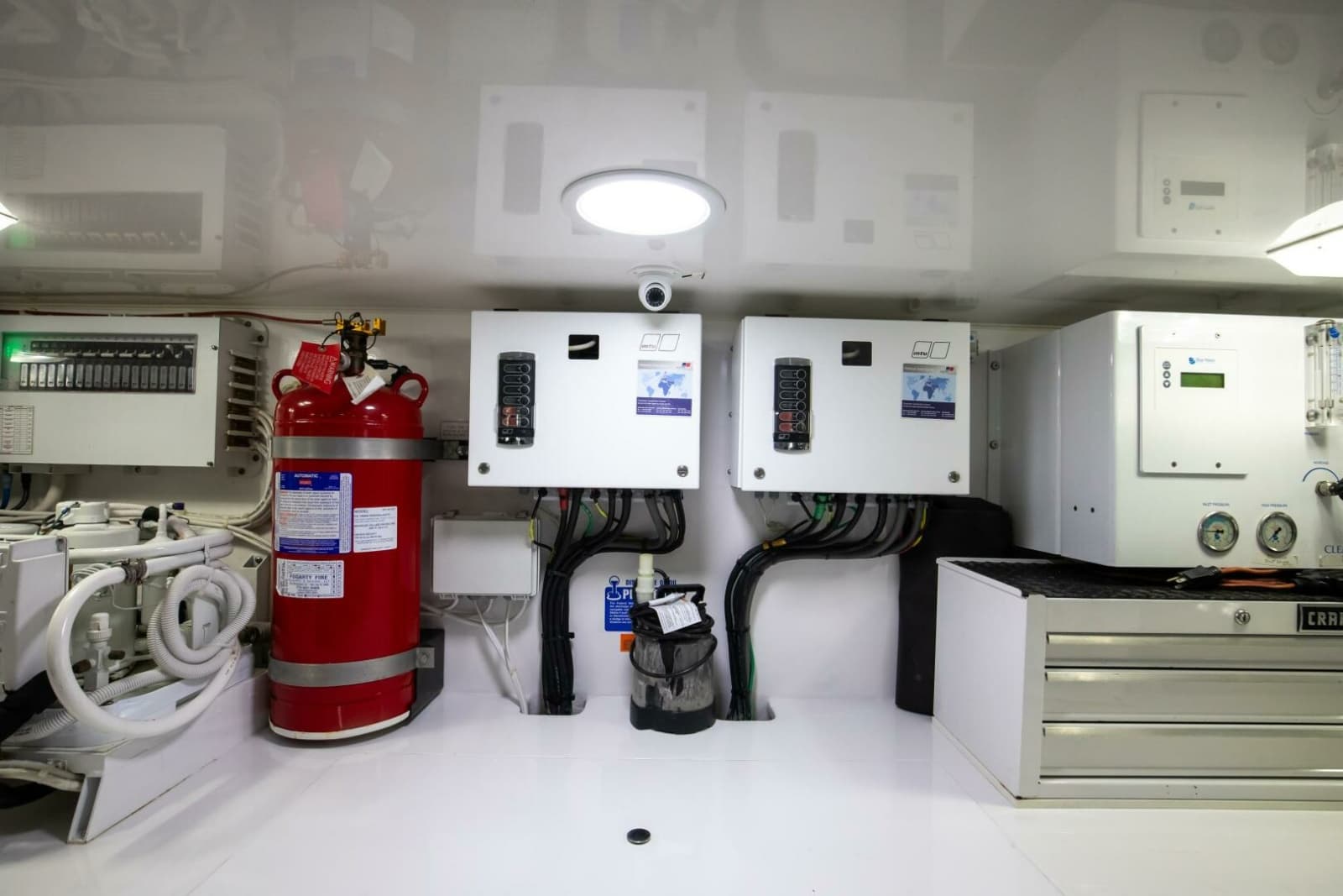 Viking 62 On the Edge III Engine Room
